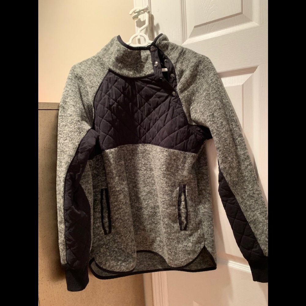 Abercrombie & Fitch Fleece Pullover